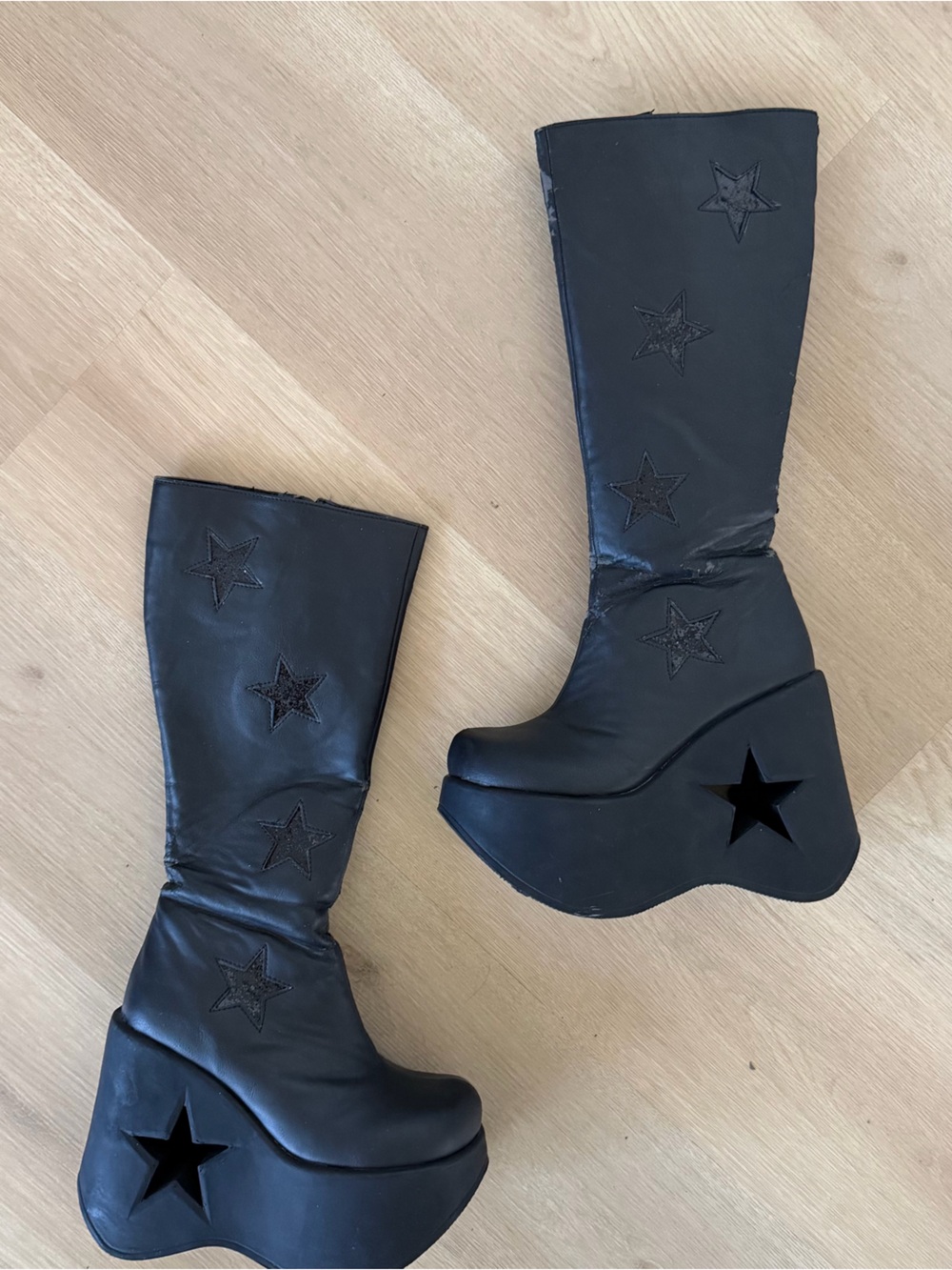 2000s Demonias dynamite platform boots